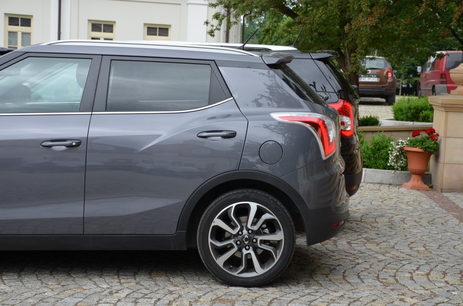 SsanYong Tivoli vs. XLV – najwięcej centymetrów przybyło za tylną osią