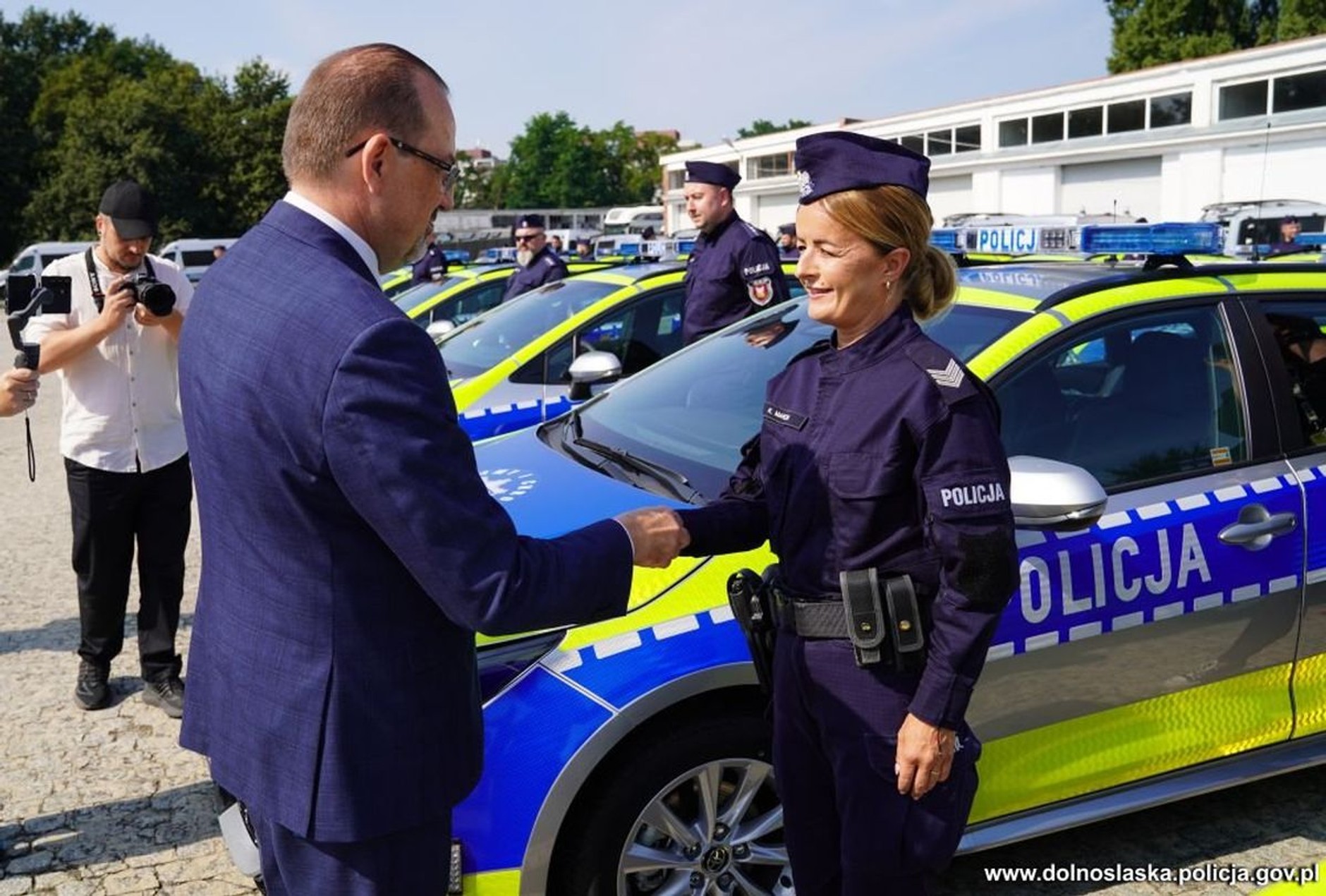 Policja była na dużych zakupach. 36 nowych radiowozów