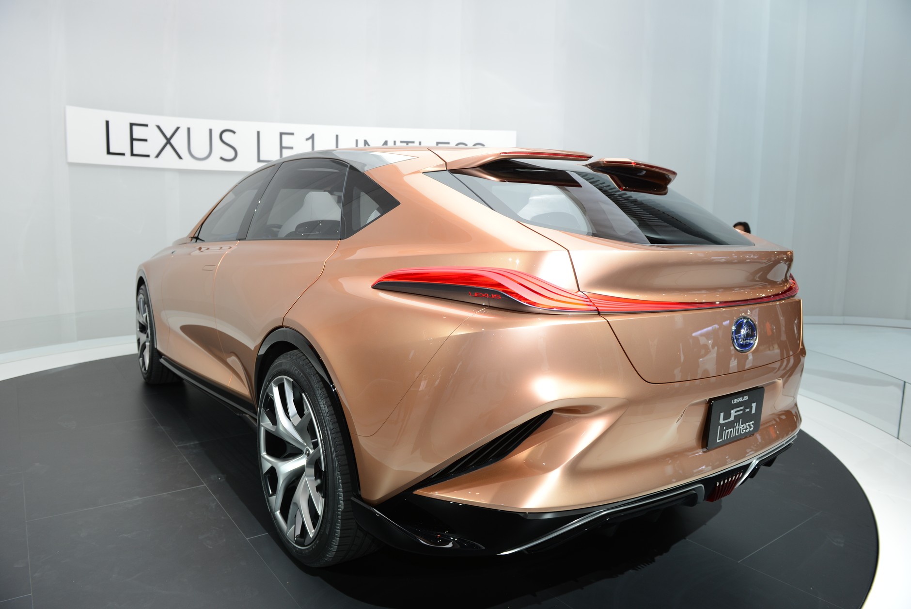 Lexus LF-1
