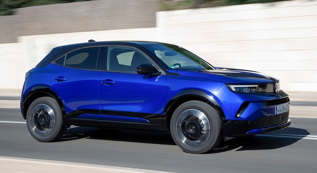 Jeździłem najmniejszym SUV-em Opla. Mokka to auto do miasta i na krótkie trasy