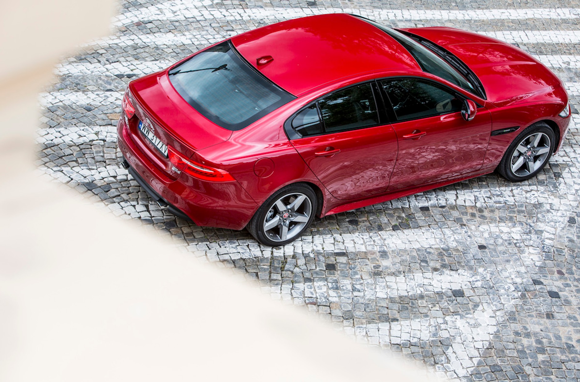 Jaguar XE 25d AWD R-Sport