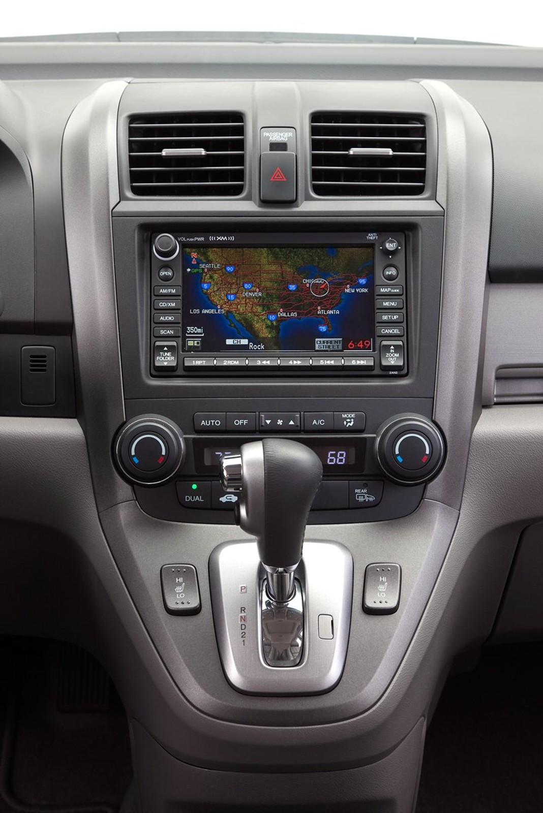 Honda CR-V: Modernizace vzhledu a nový motor 2.2 i-DTEC se samočinnou převodovkou