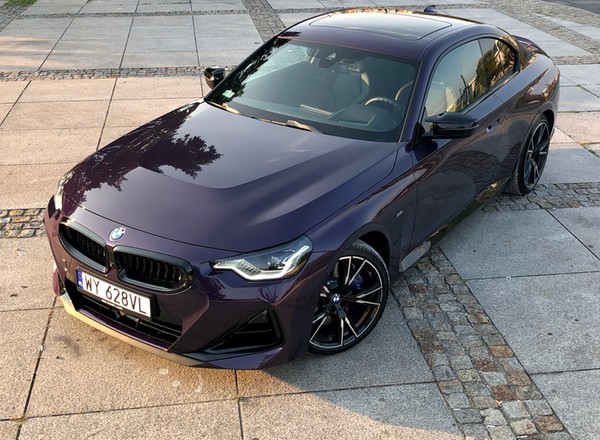 BMW M240i – tradycyjnie bardzo dobre, ale nie brakuje niespodzianek