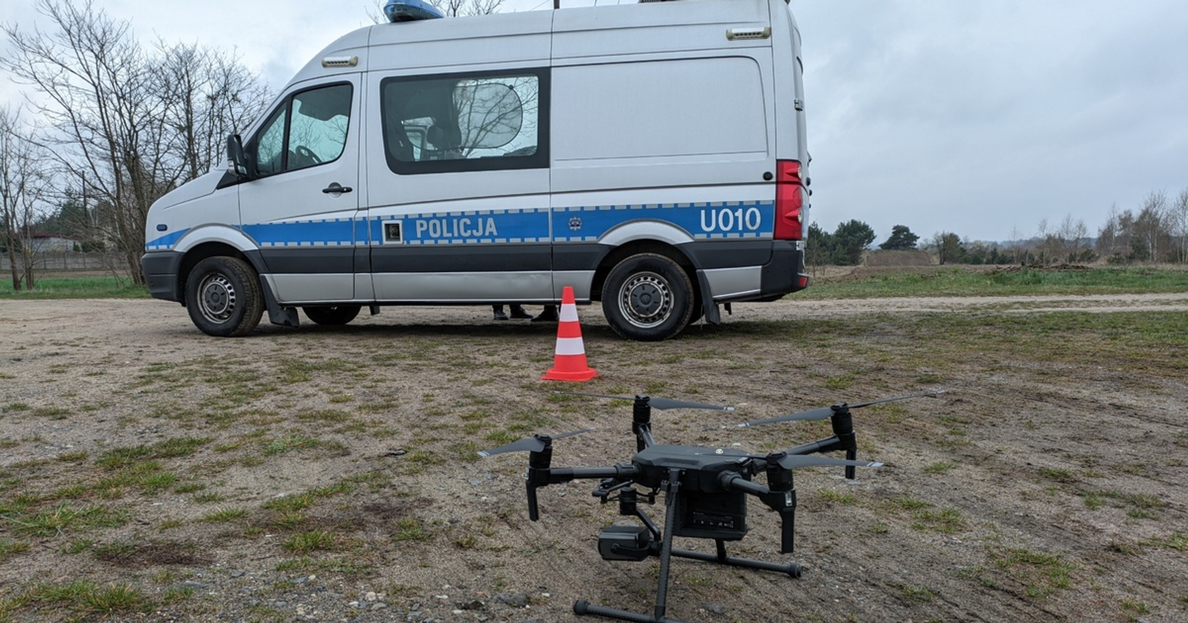 Policyjny dron z jednostki w Poznaniu
