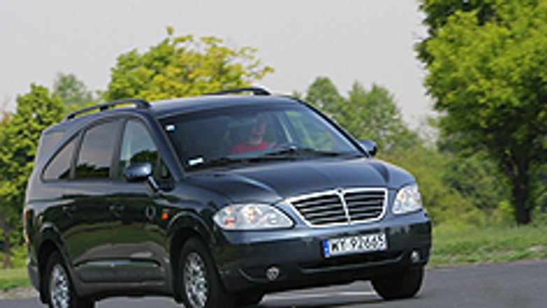 SsangYong Rodius retrosalonka