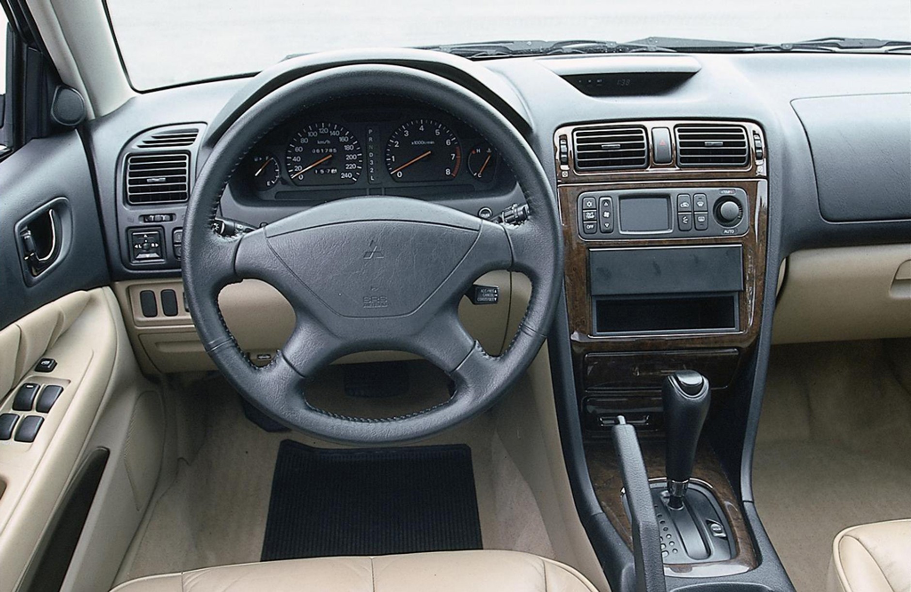 Mitsubishi Galant - Prawdziwy "japończyk"