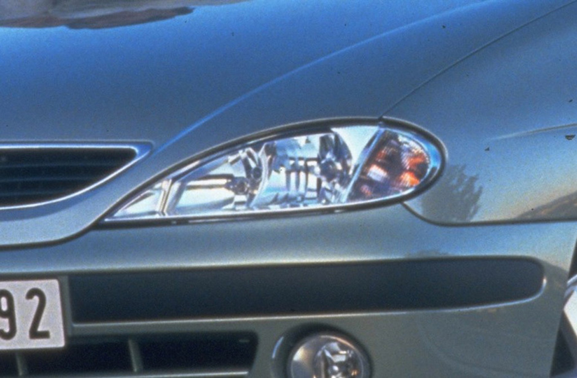 Jak skutecznie odświeżyć wygląd auta? Dzięki nam odpicujesz brykę!