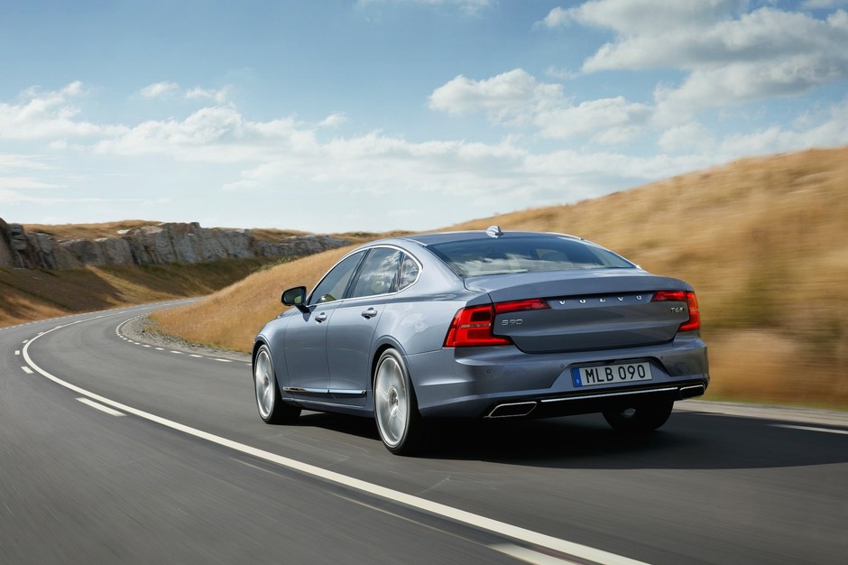 Volvo S90