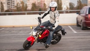 Ceny OC na motocykle i skutery 125 cm3 bez zmian w 2015 r.