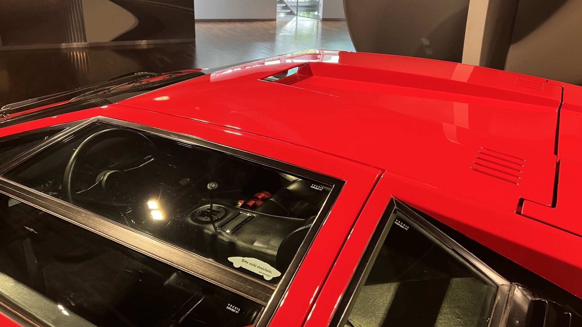 Lamborghini Countach LP400