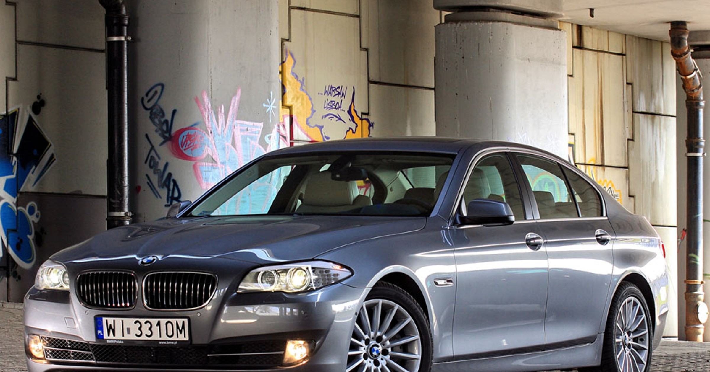 BMW 535i Steptronic: Dyskretny urok drapieżcy