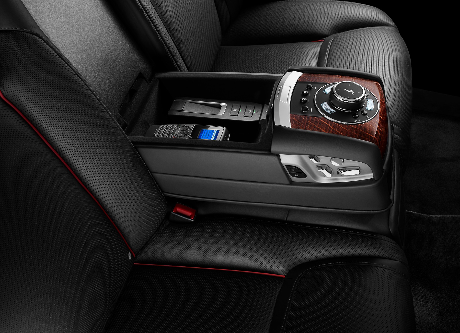 Rolls-Royce – rekordowa sprzedaż w 2016 r.