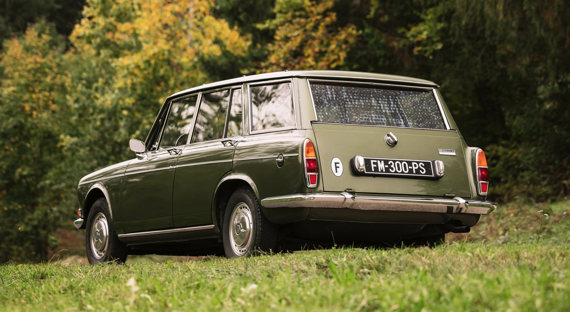 Simca 1300/1500 - wyrafinowany styl dla każdego