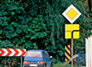 Zakręcone skrzyżowanie