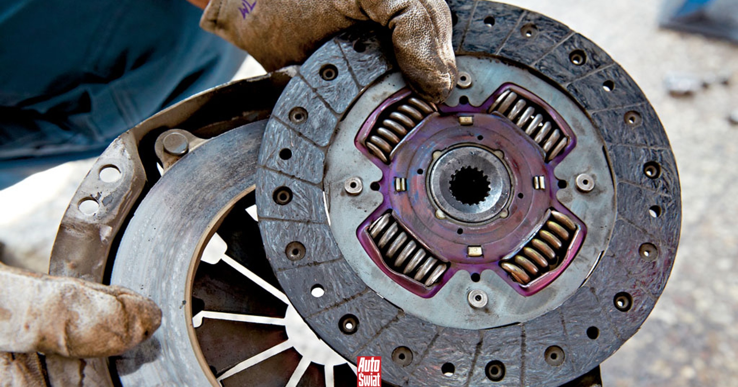 Chcesz, by sprzęgło w twoim aucie wytrzymało 200 tys. km? Nie popełniaj tych błędów