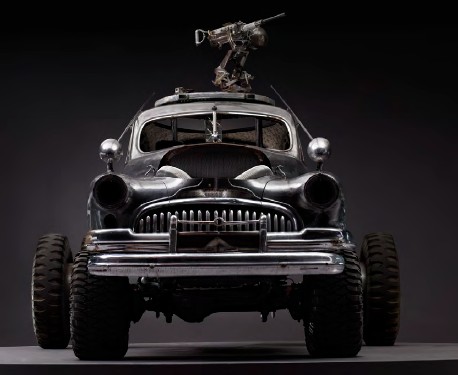 Samochody z filmu Mad Max: Fury Road sprzedawane na aukcji