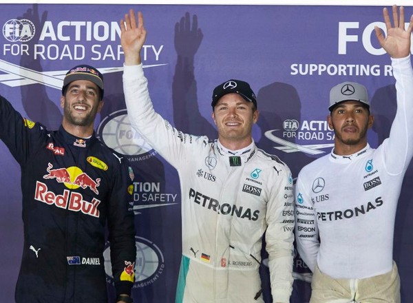 Grand Prix Singapuru 2016: Rosberg nowym liderem
