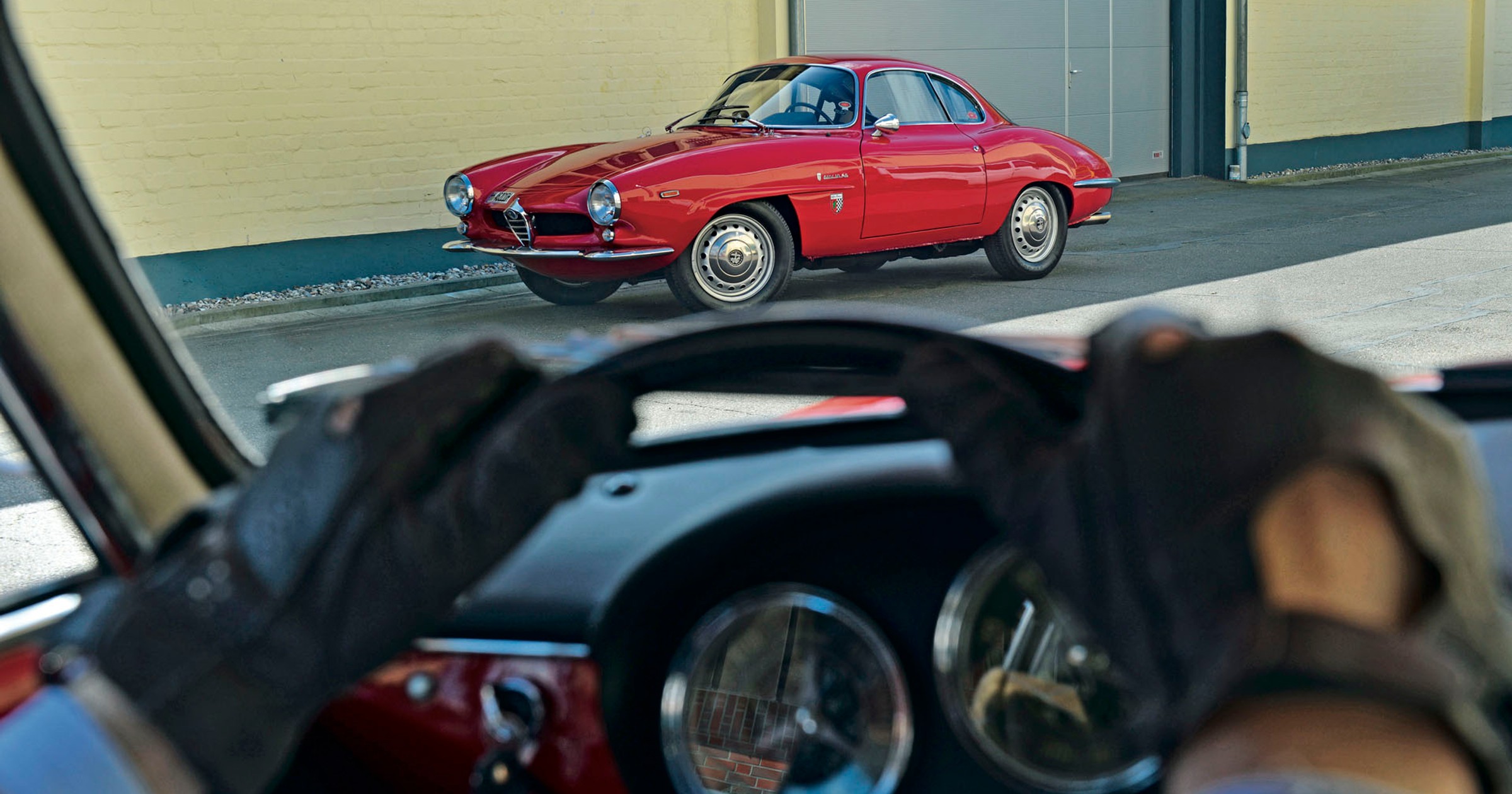 Alfa Romeo Giulia Sprint Speciale - klasyk wiecznie piękny