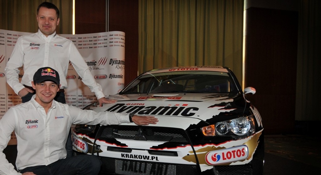 Kościuszko testuje nowego Lancera EVO X