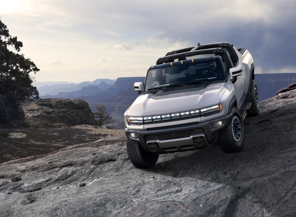 Nowy GMC Hummer EV – bestia na prąd