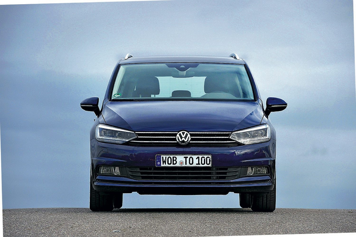 Król vanów pilnie poszukiwany: nowy VW Touran kontra BMW 216d Gran Tourer, Ford Grand C-Max, Opel Zafira Tourer