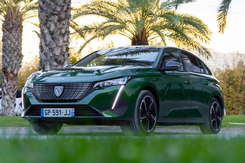 2024 Peugeot E-308