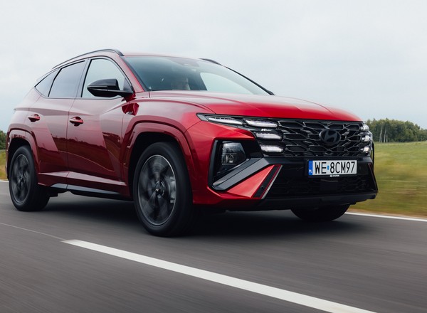 Hyundai Tucson po liftingu: policz ledy, a potem koniecznie zajrzyj do środka