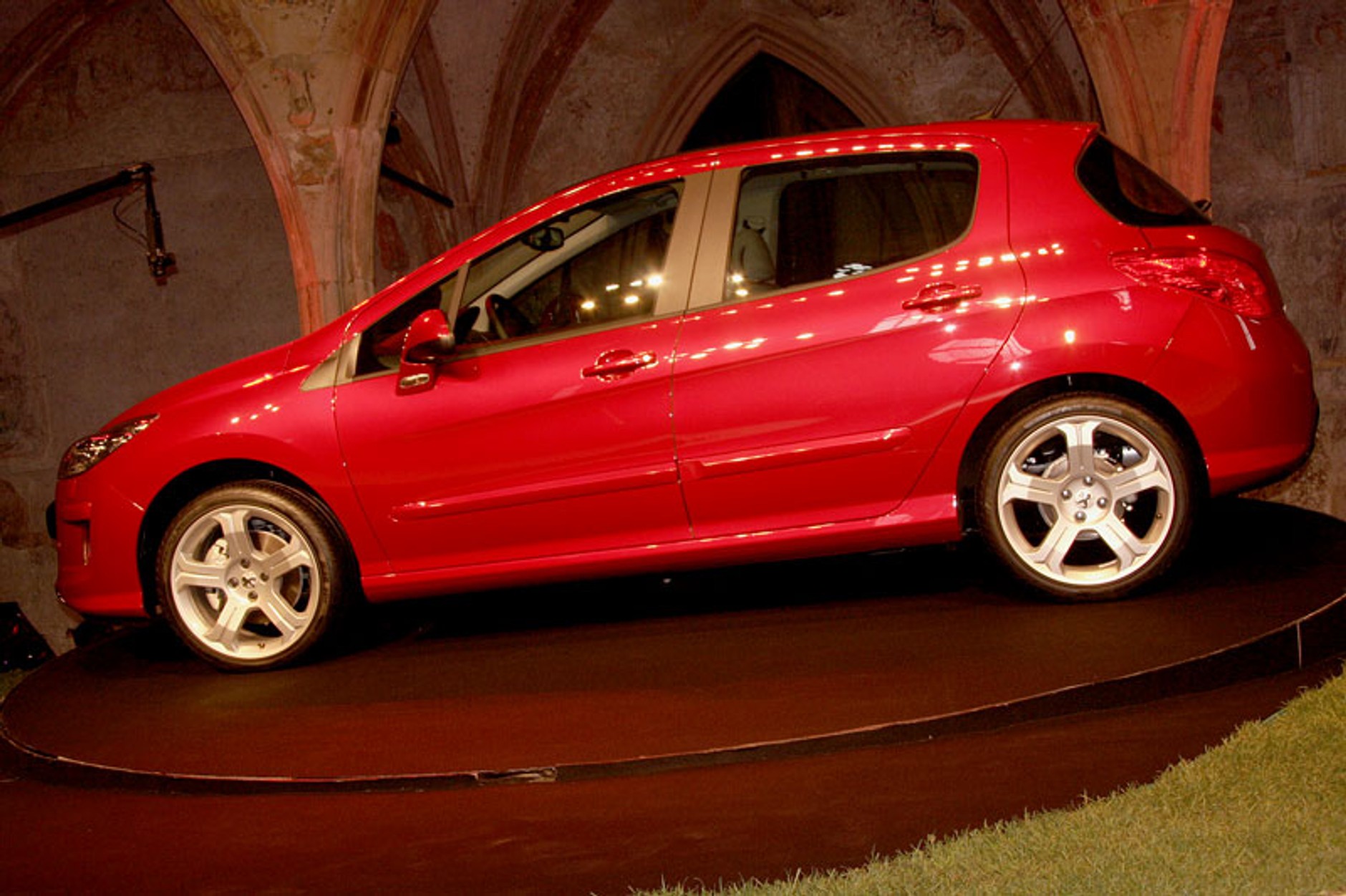 Peugeot 308: Osobowość o numer większa (pierwsze wrażenia)