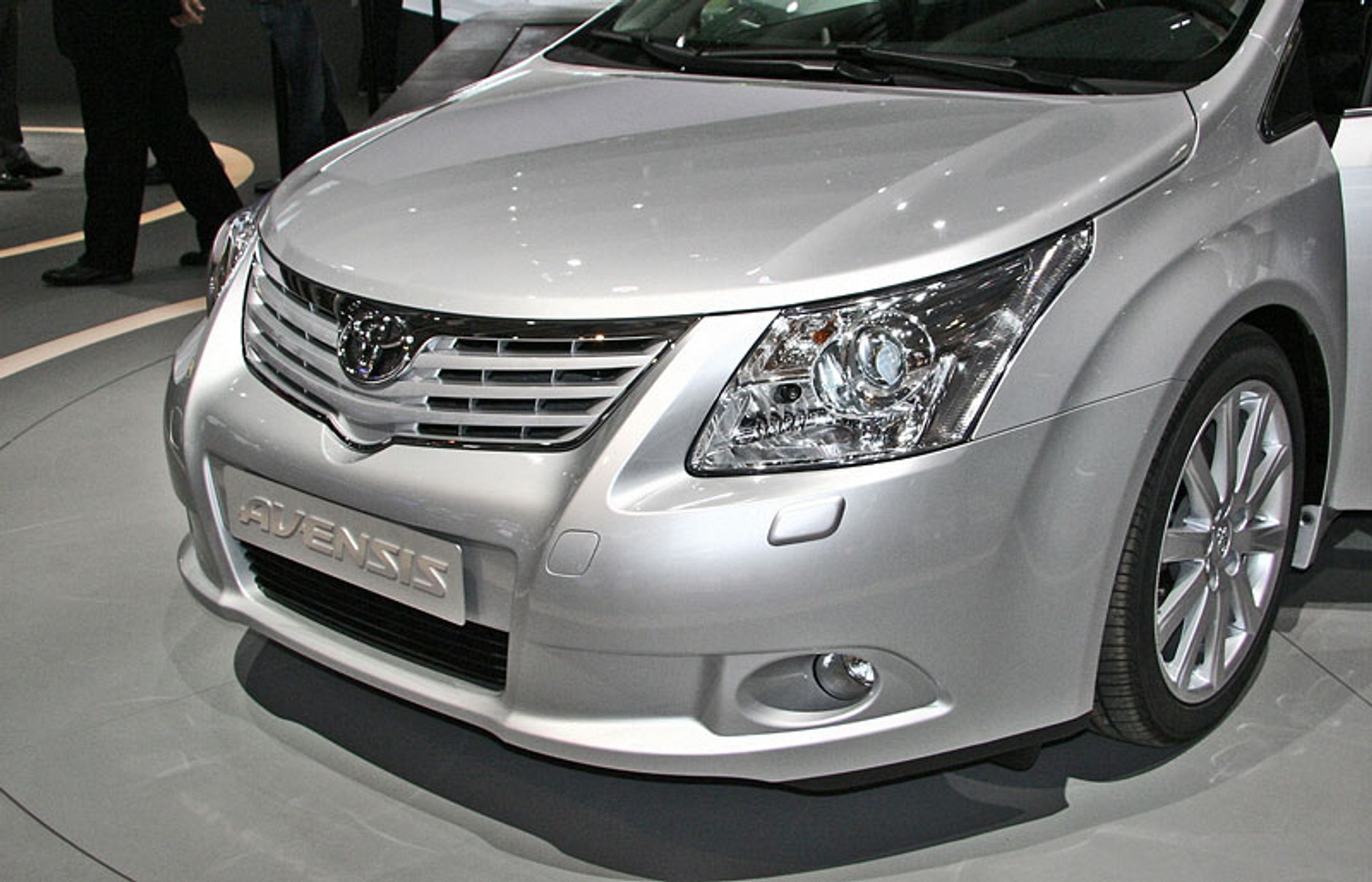 Paryż 2008: Toyota Avensis – pierwsze wrażenia