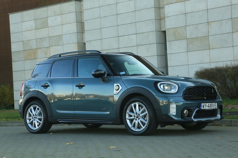 MINI Countryman Cooper SE – udane zgranie przeciwieństw
