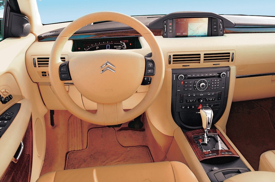 Citroen C6 V6