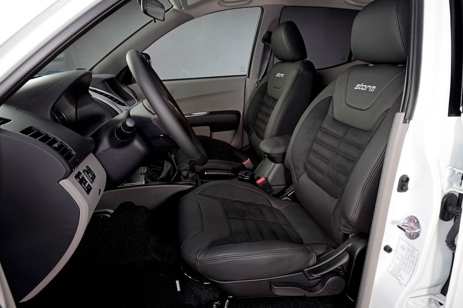 Mitsubishi L200 Storm