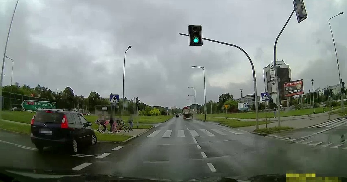 Było włos od tragedii. Pieszych uratowała tylko szybka reakcja