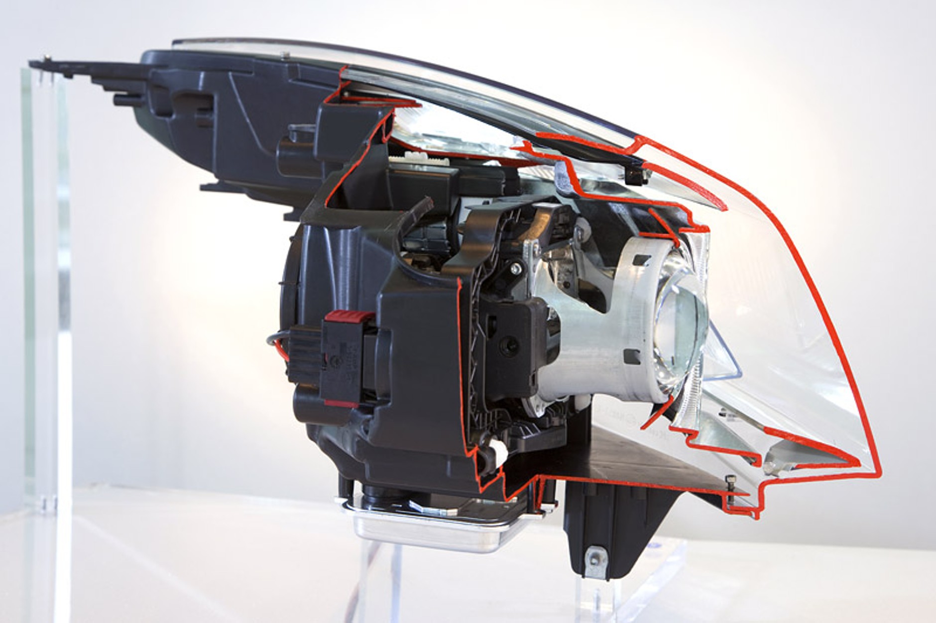 Opel Insignia: pierwsze fotografie i informacje (fotogaleria, wideo)