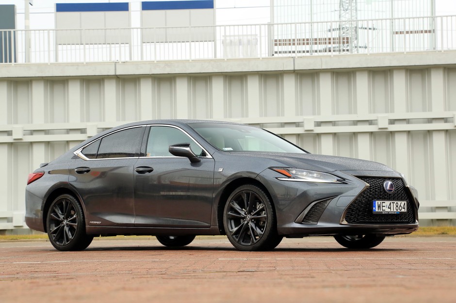 Lexus ES 300h