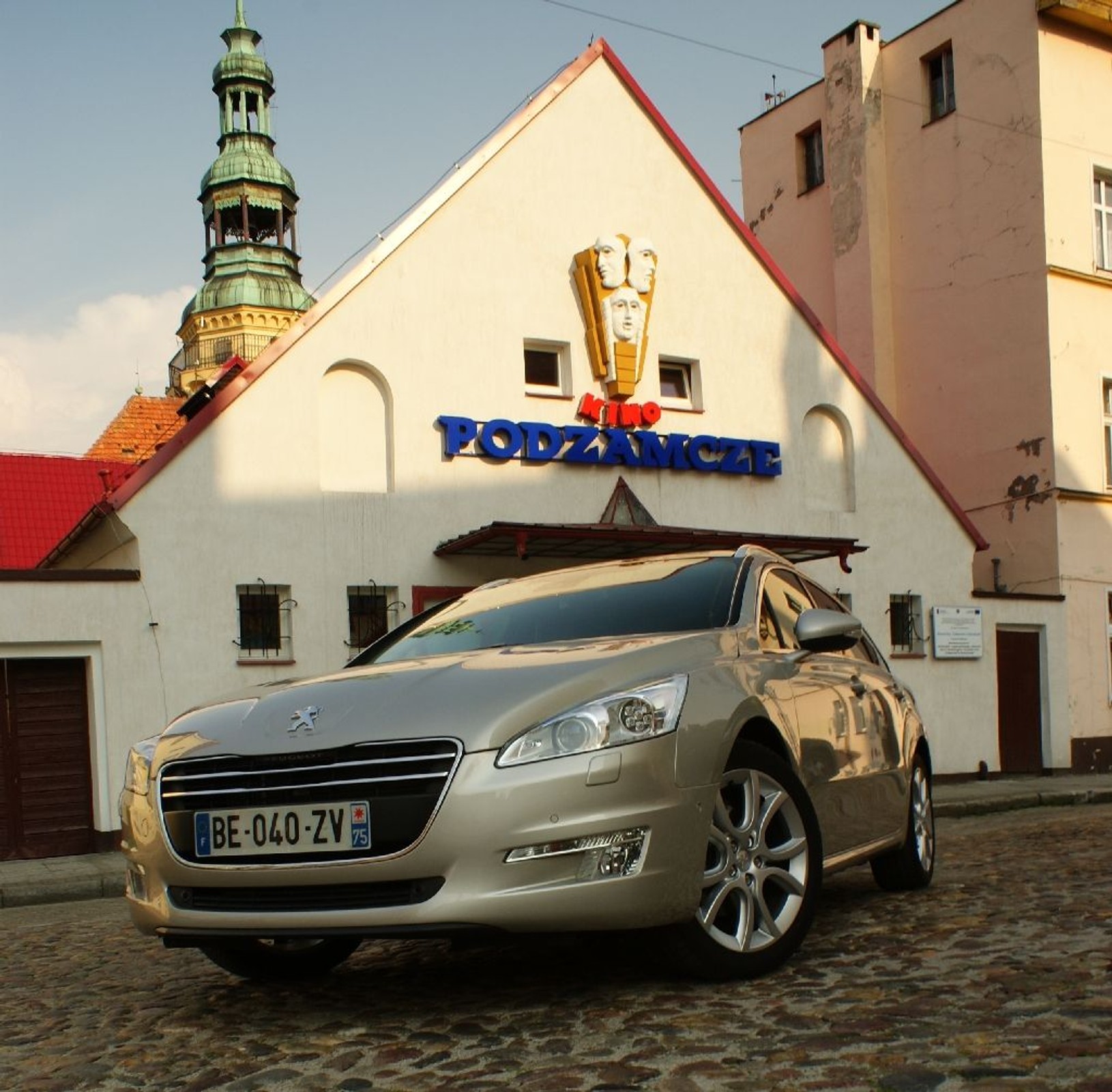 Peugeot 508 1.6 THP: lew rusza na polowanie