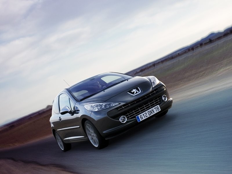 Peugeot w Genewie: 207 RC – szybko i oszczędnie