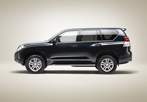 Nowa Toyota Land Cruiser 150 - pierwsze zdjęcia