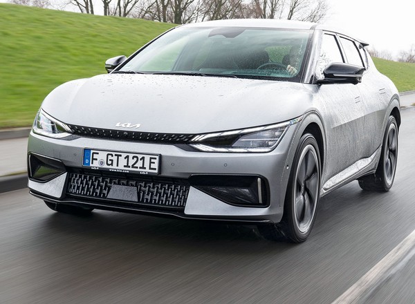 Niemal 600 KM w wyjątkowo promocyjnej cenie. Test Kii EV6 GT