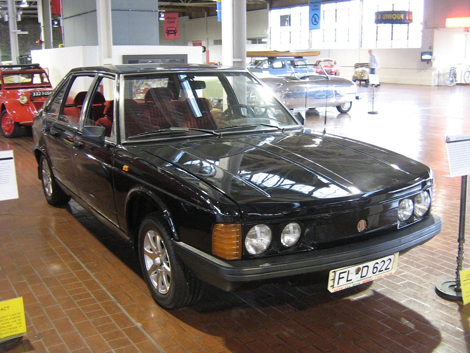 Tatra 613