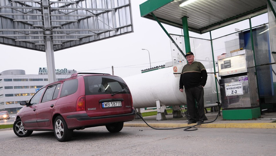 Jak wybrać instalację LPG: czyli, zapłać mniej na stacji