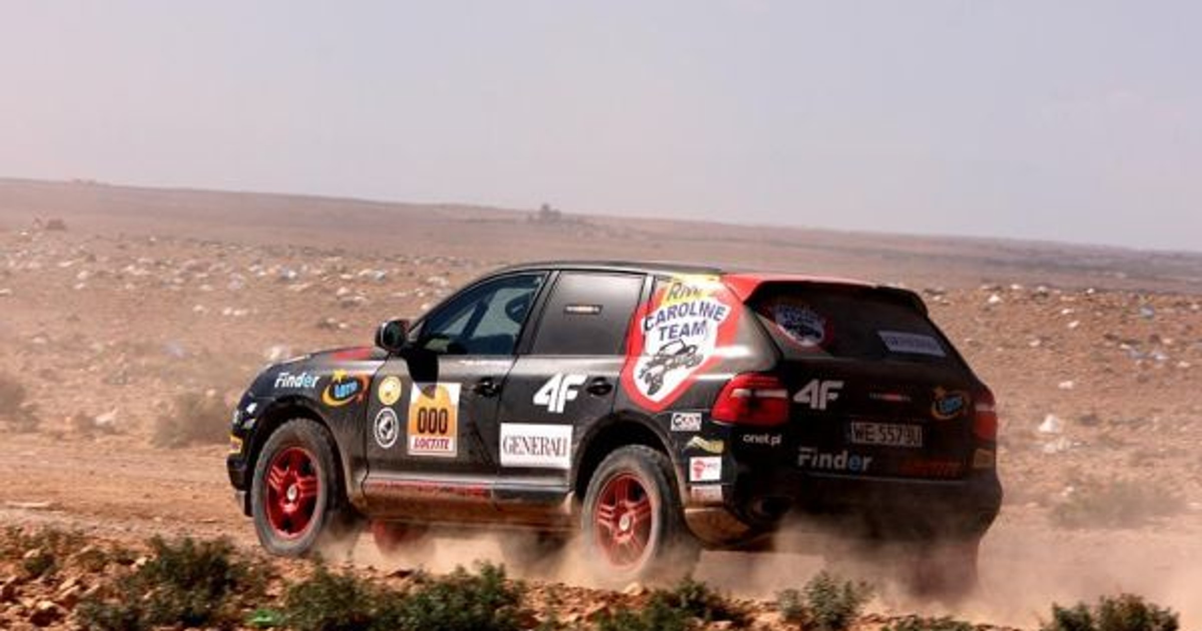 Porsche Cayenne RMF Caroline Team