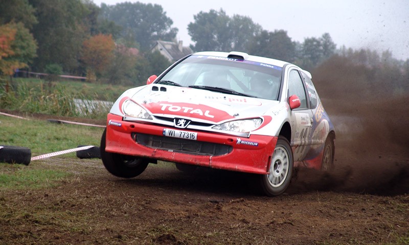 Rajdowy Puchar Peugeot: łezka się w oku zakręciła...