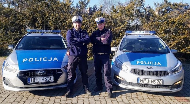 Policjanci spisali się na medal. Uratowali życie obywatelce Ukrainy
