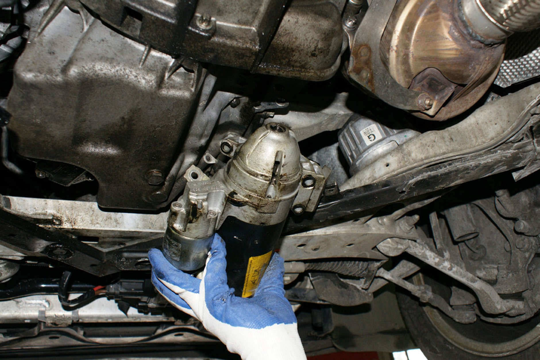 BMW 320d - sprawdzenie rozrządu - zdjęcia