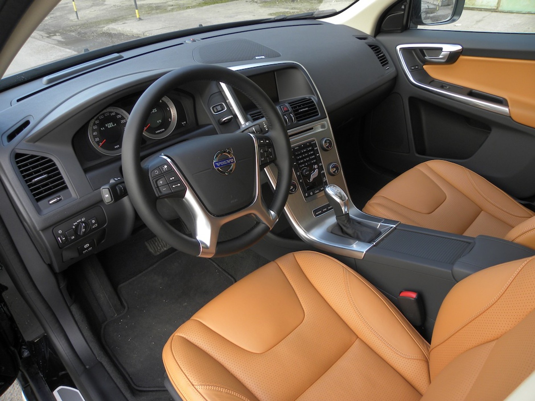 Volvo XC60: szwedzki bestseller