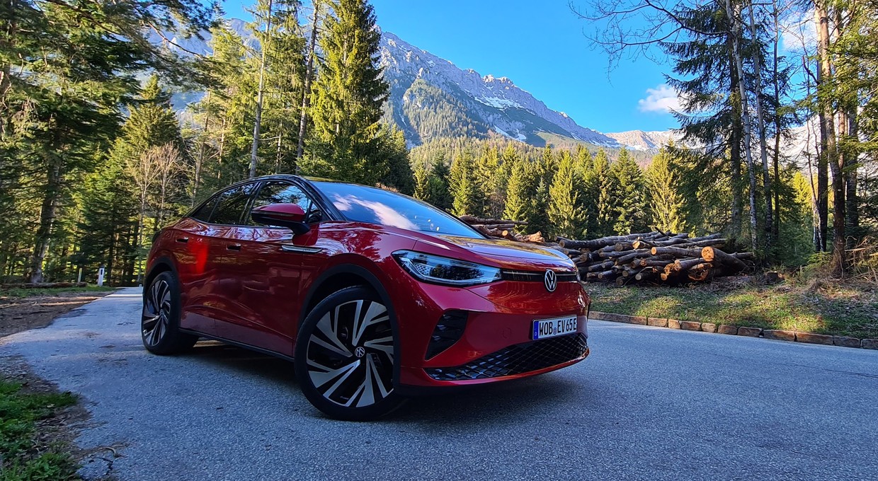 Jeździliśmy elektrycznym SUV-em coupe Volkswagena