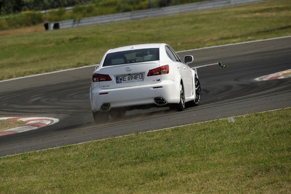Stig w Lexusie