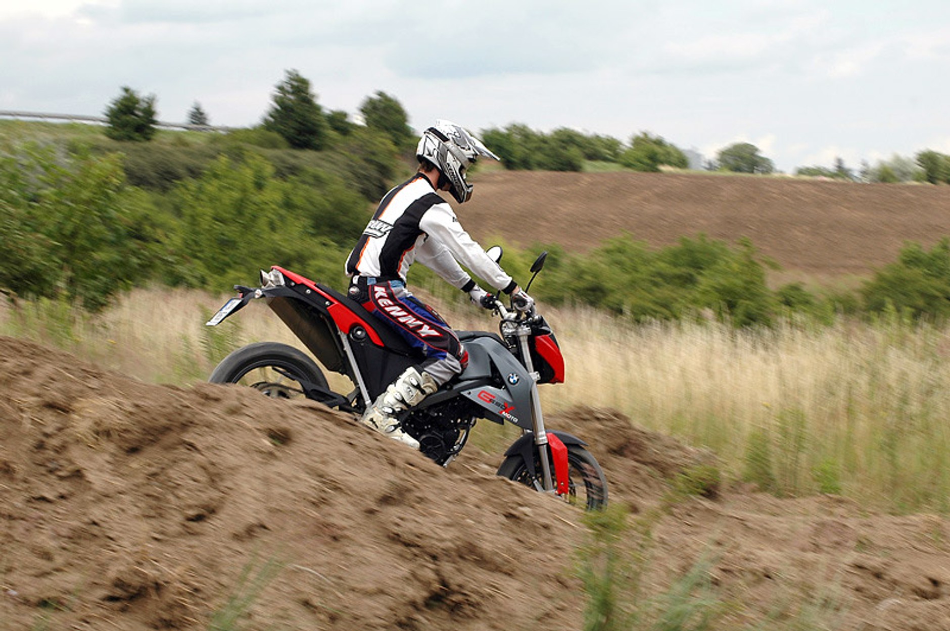 BMW G650 Xmoto: zabawka do miasta (test)