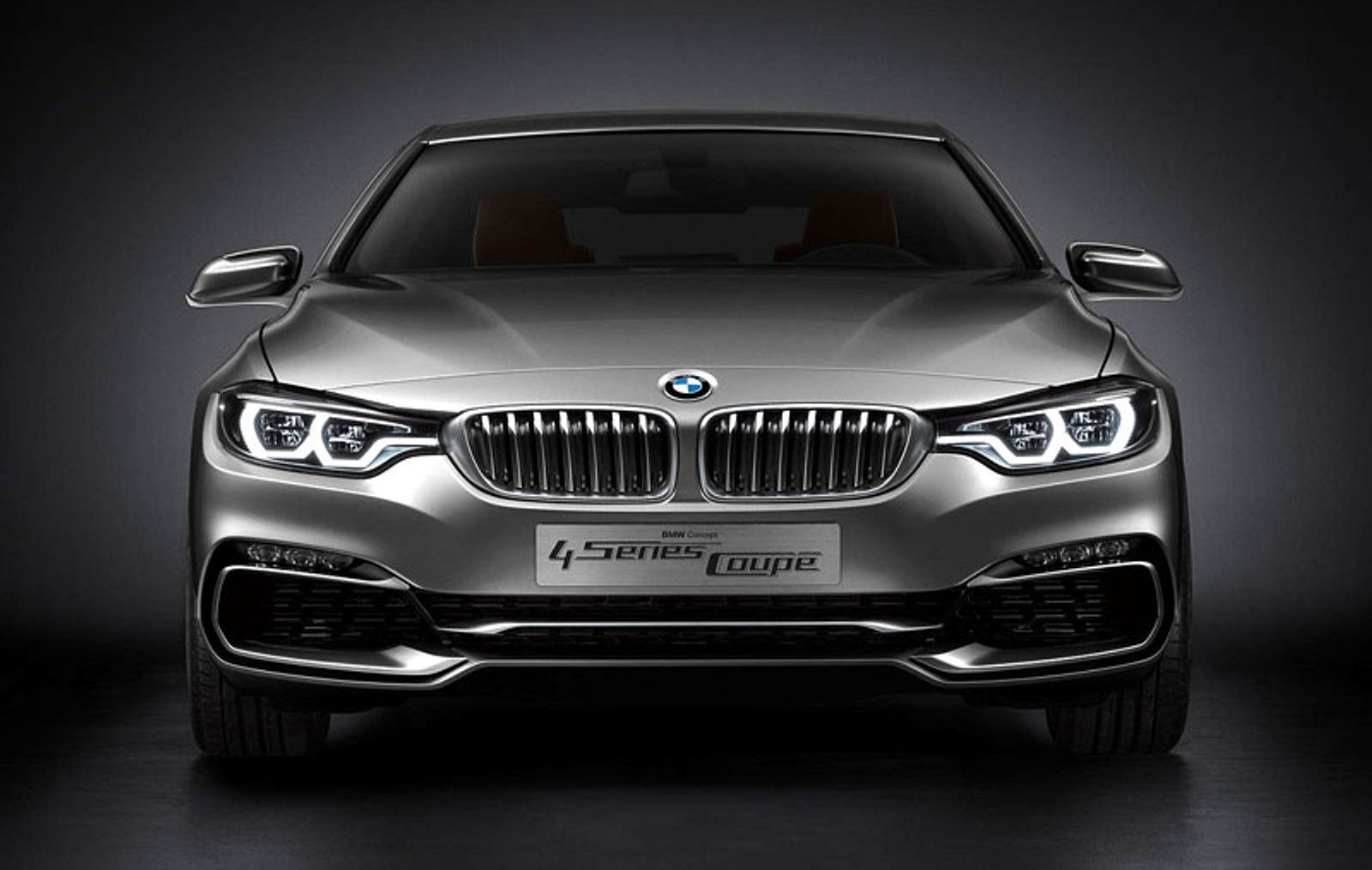 BMW4 Concept przed premierą w Detroit